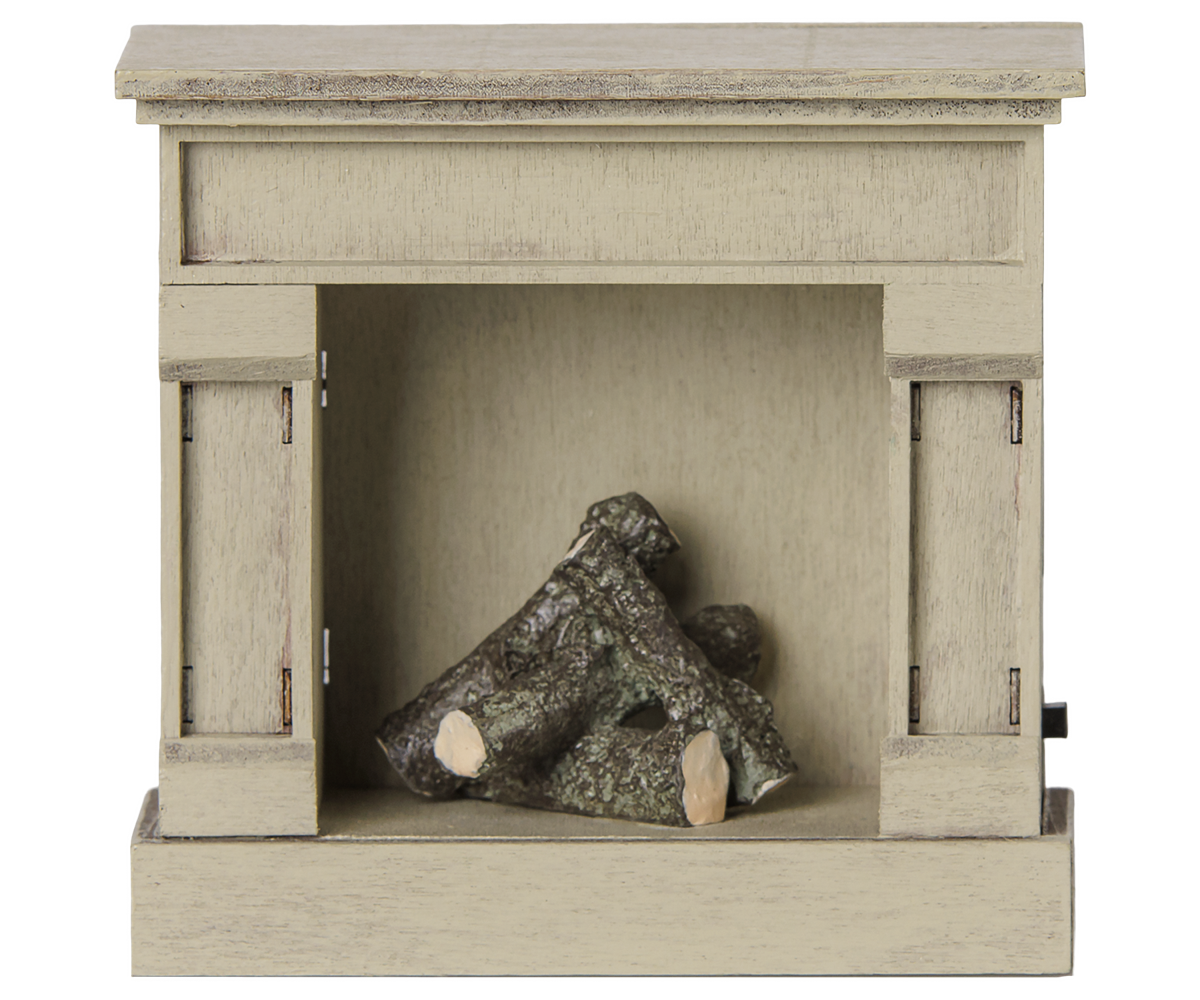 Maileg Fireplace, Mouse – Off White