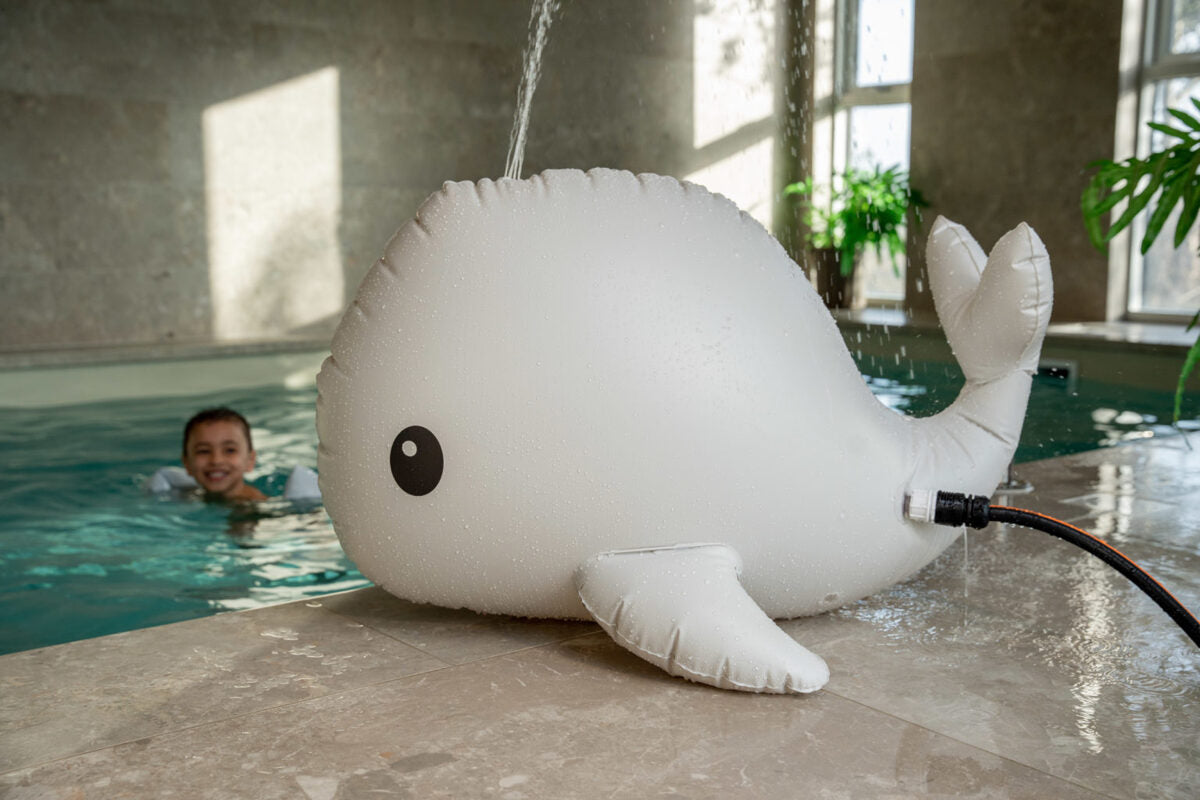 Sprinkler toy