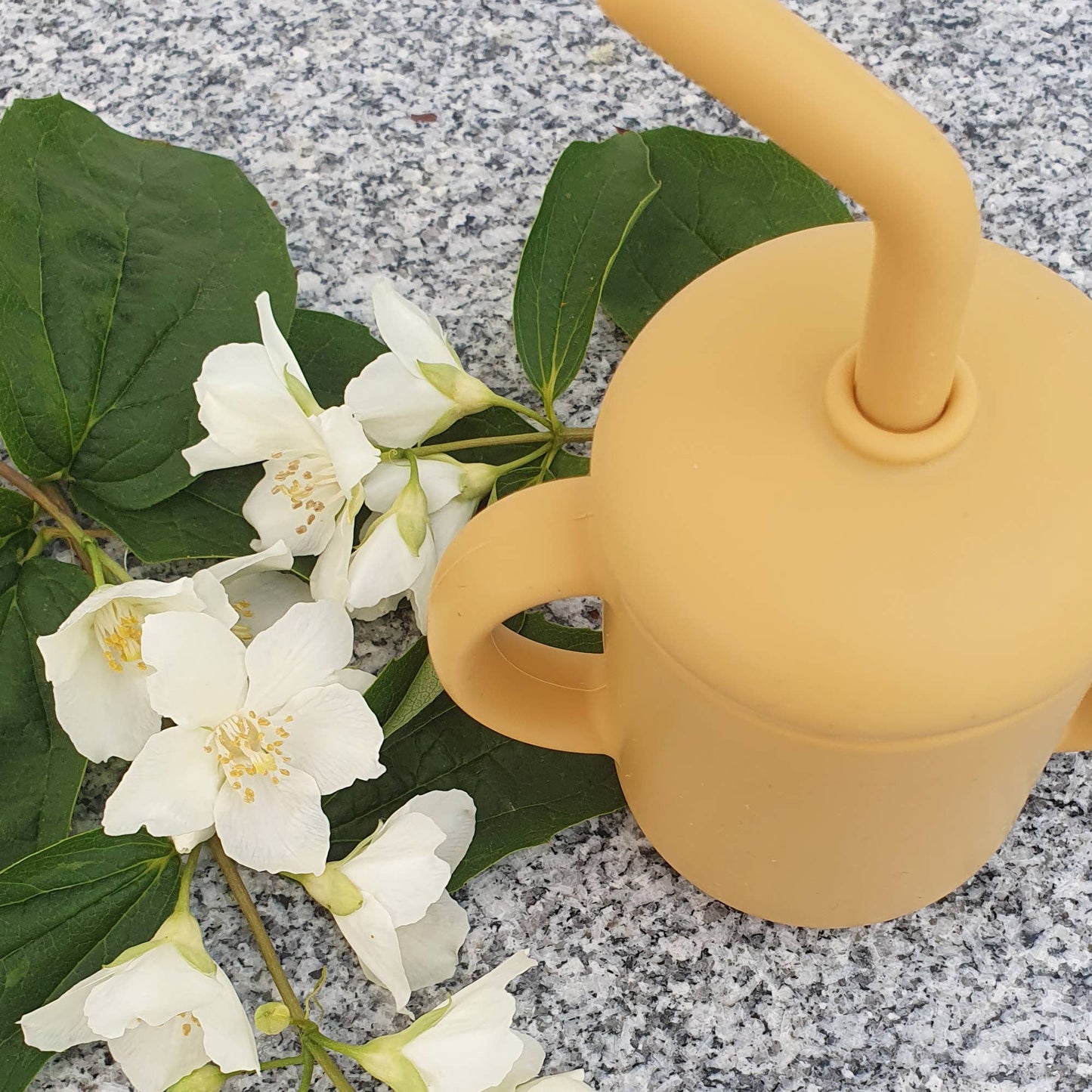 Silicone Cup with Straw Ochre
