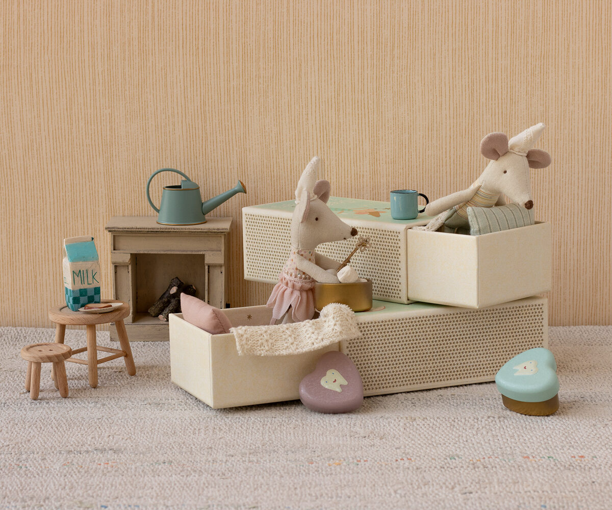 Tooth fairy mouse, Little sister in matchbox - Maileg