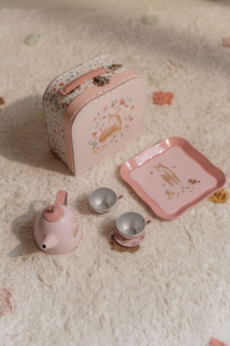 Little Dutch Tea Set In Suitcase ´Fairy Garden´