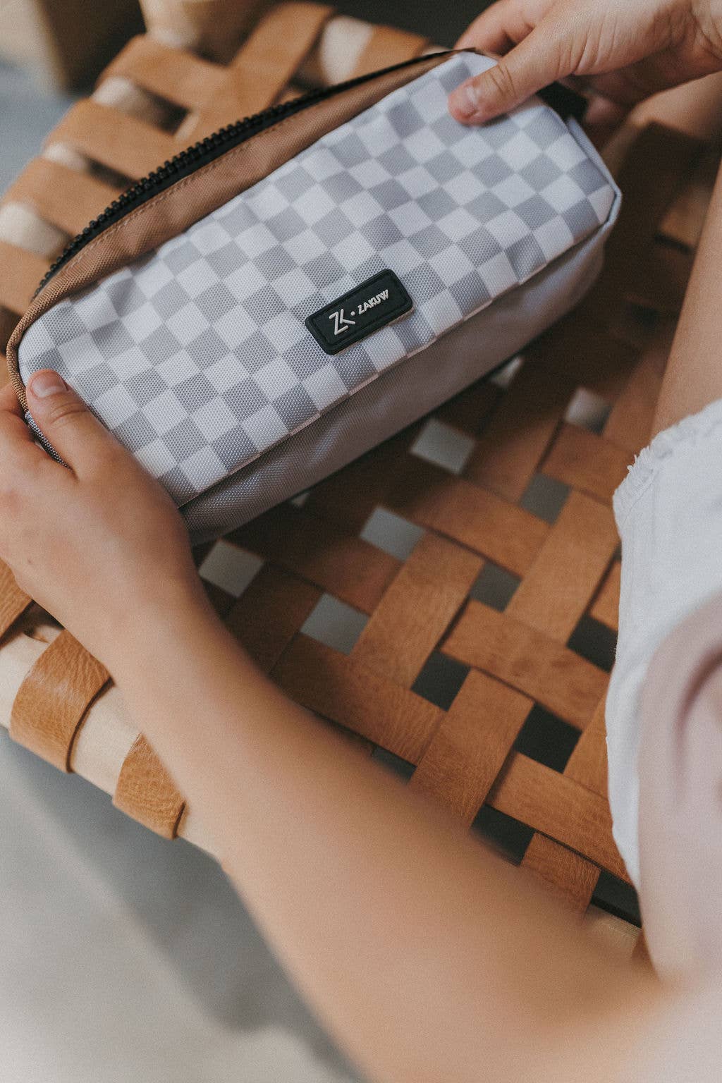 Lina school pencil case - Checkerboard