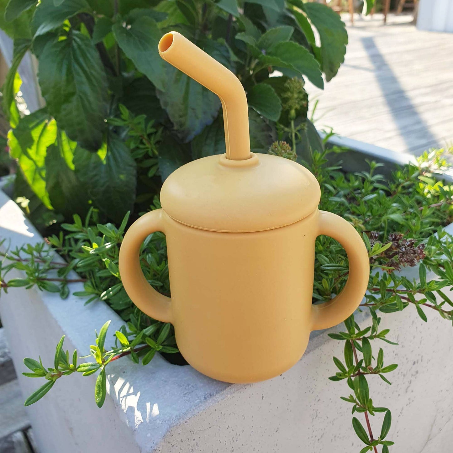 Silicone Cup with Straw Ochre