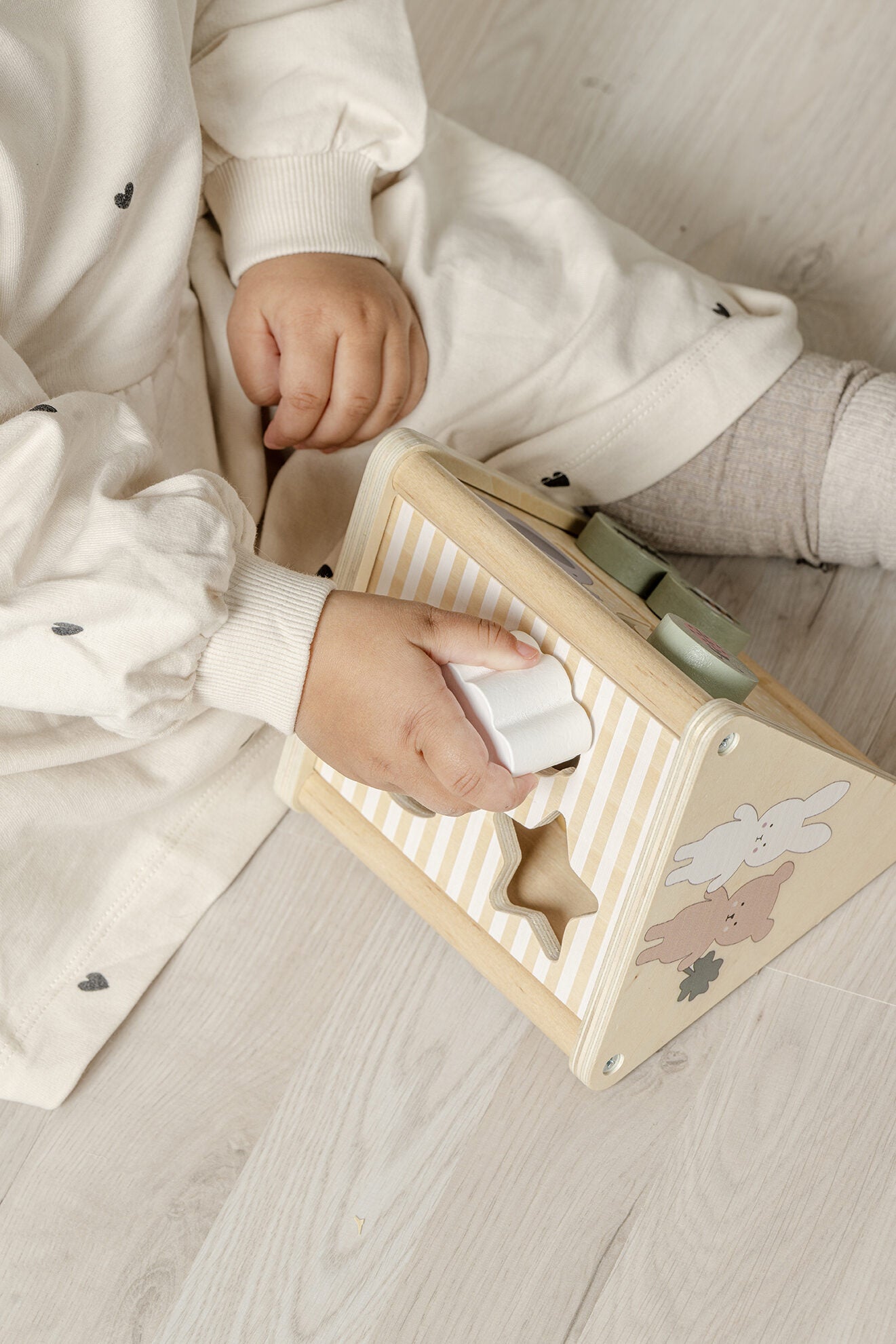 Jabadabado Play and learn box 18-24 months