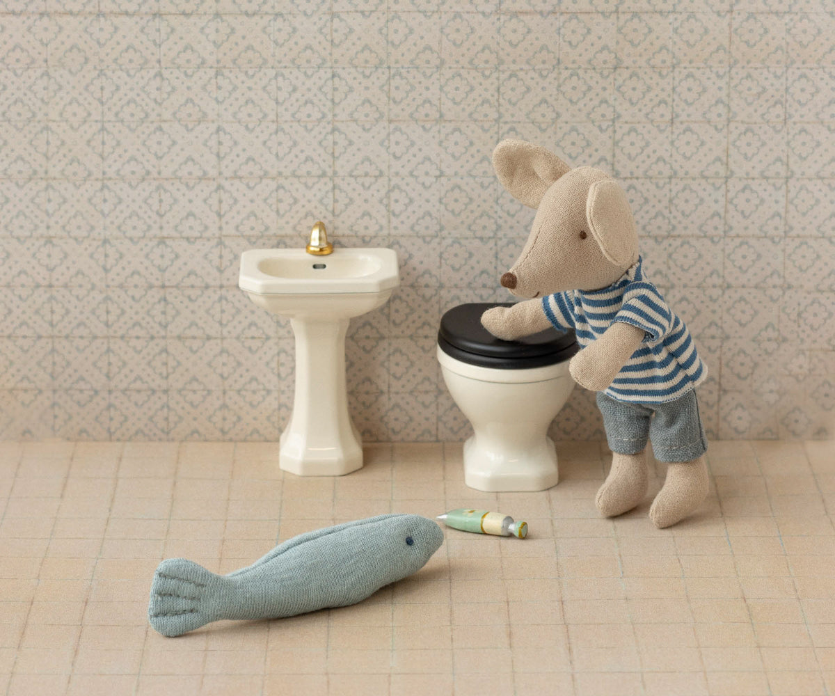 Maileg Bathroom Sink, Mouse – Off White