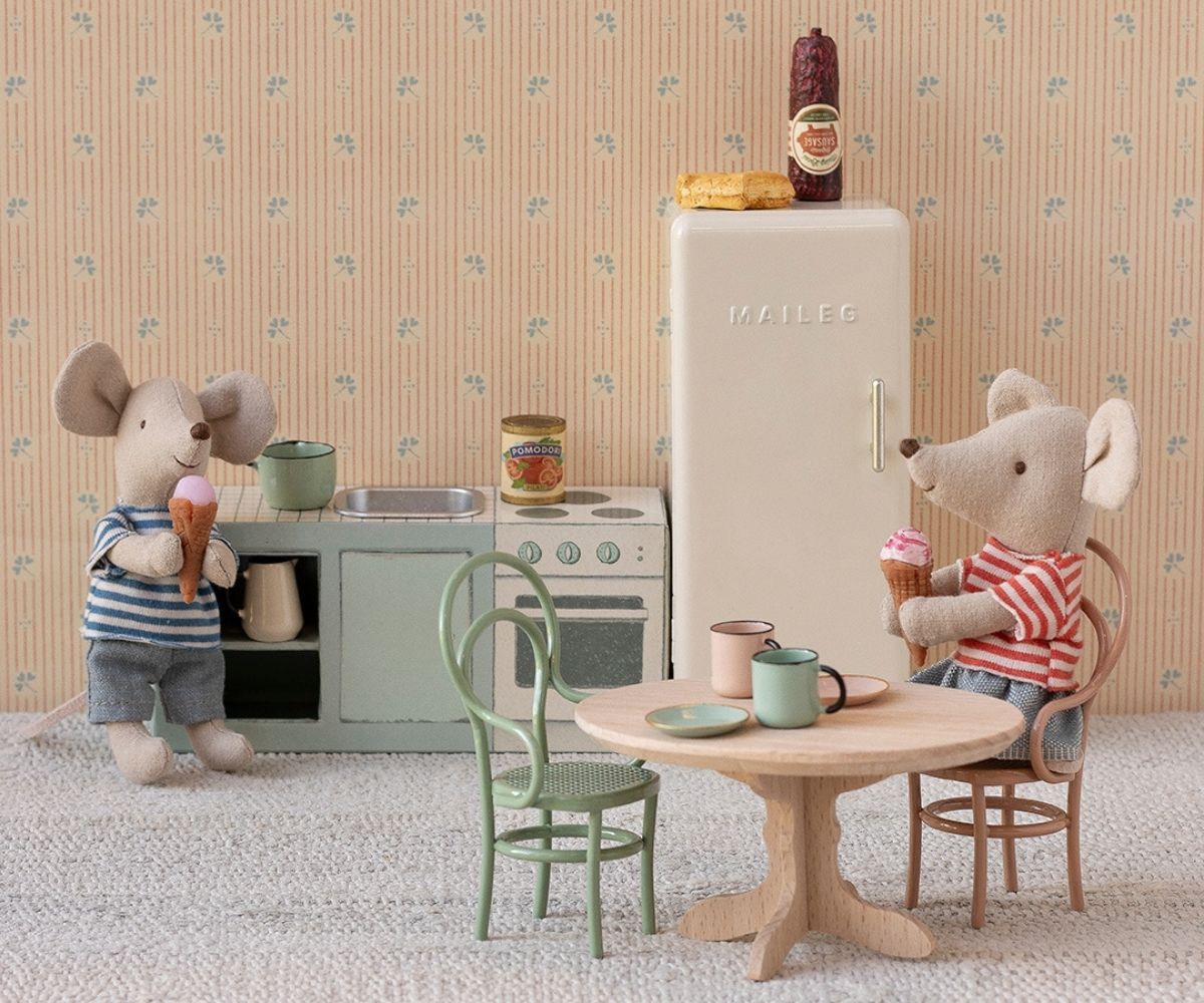 Maileg Fridge, Mouse – Off White