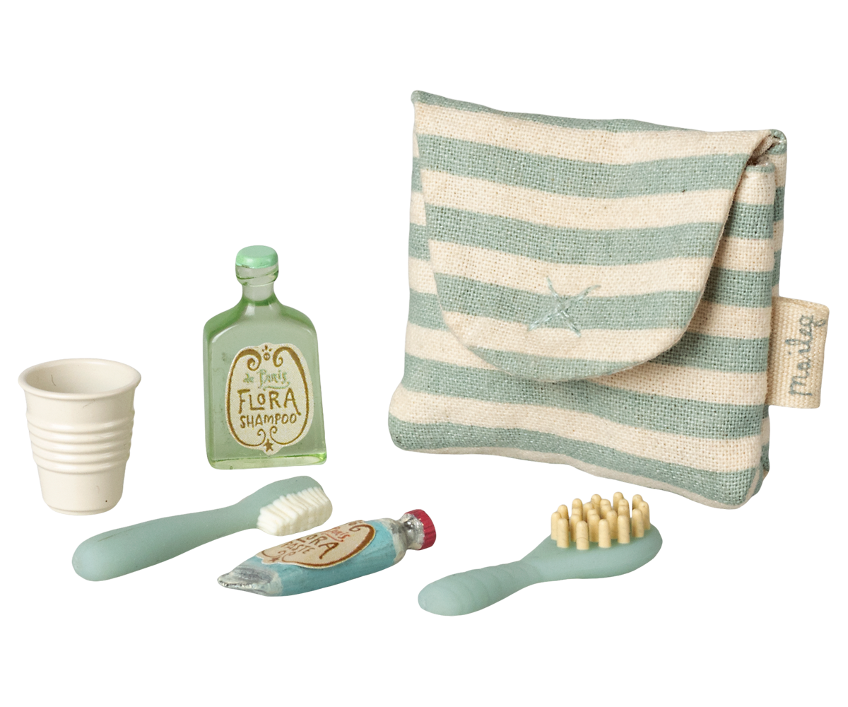 Maileg Toothbrush Set in Bag, Mouse – Blue Stripe