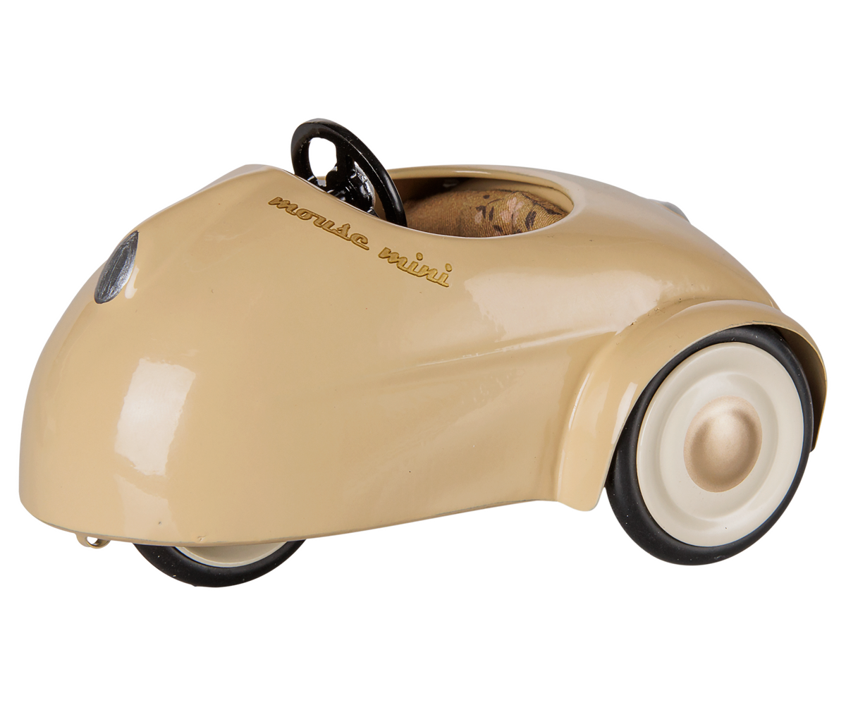 Maileg Car, Mouse – Wheat