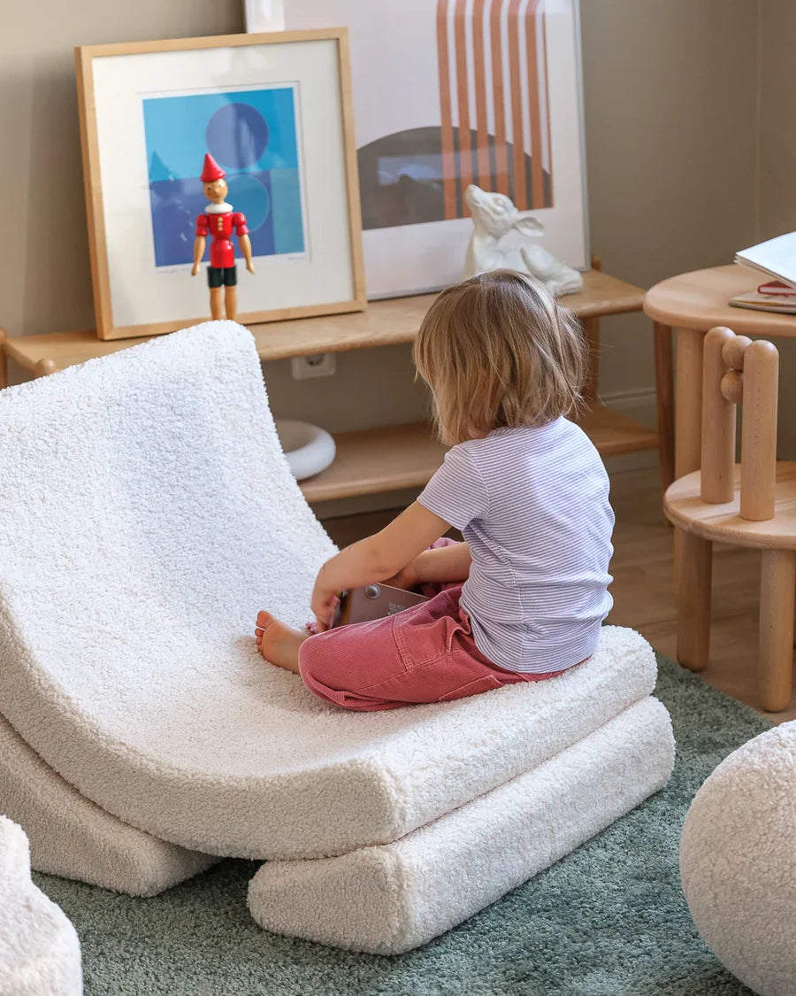 Wigiwama Moon Chair