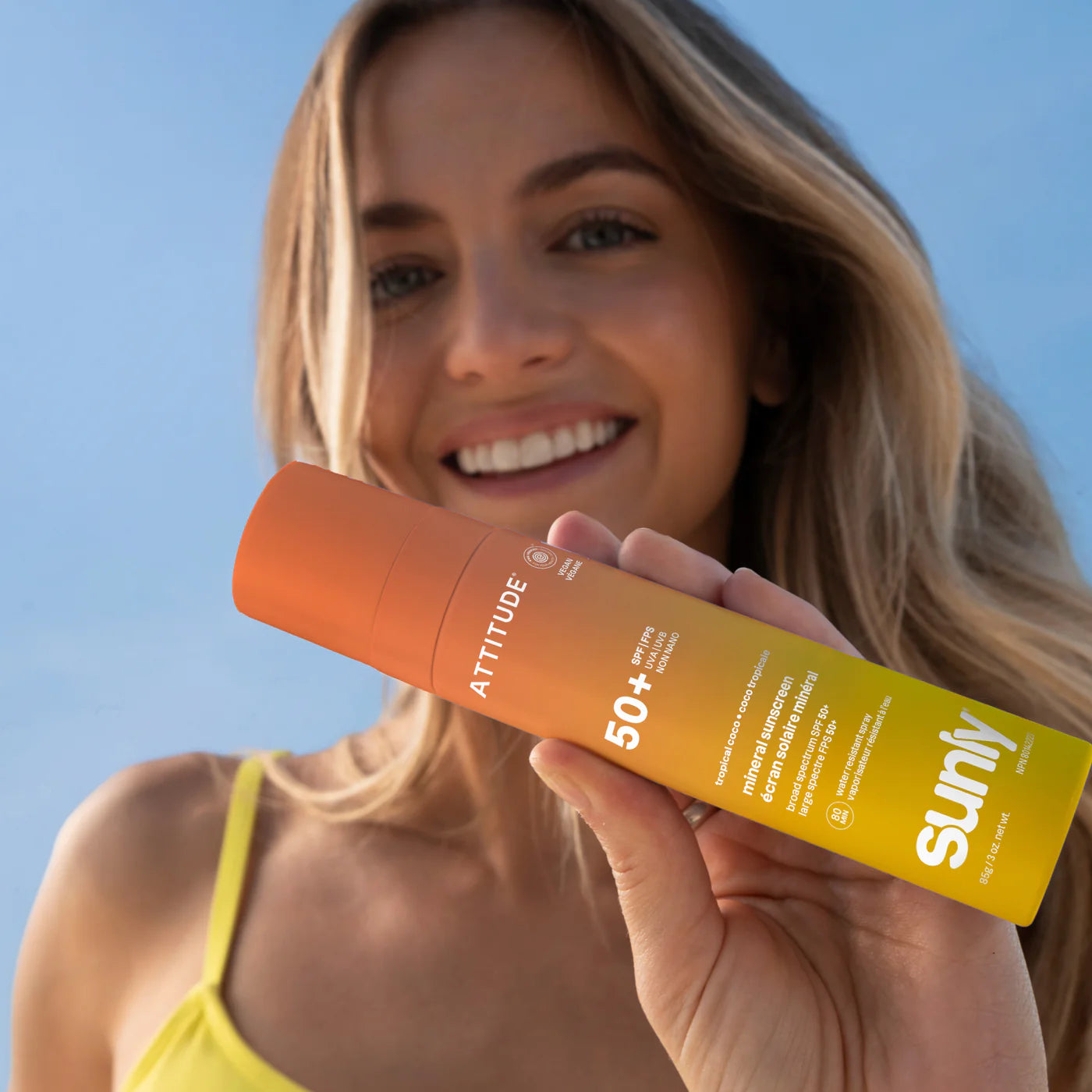 ATTITUDE Minerālais Saules Aizsargsprejs SPF 50 Tropical Coco