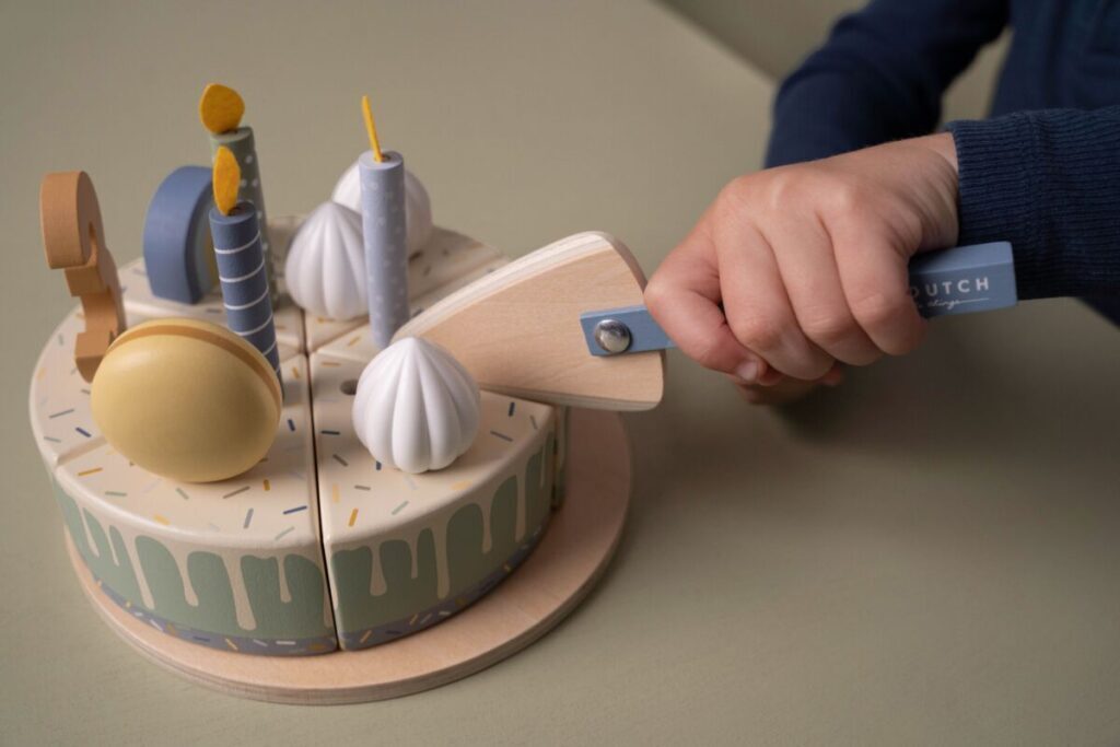 Little Dutch wooden birthday cake ´Blue´ FSC