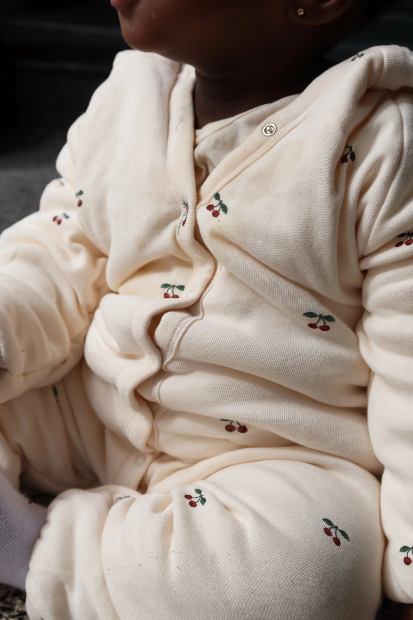 Konges Slojd newborn onesie with hood - Cherry