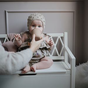 Mushie silikona sippy cup krūzīte Sand