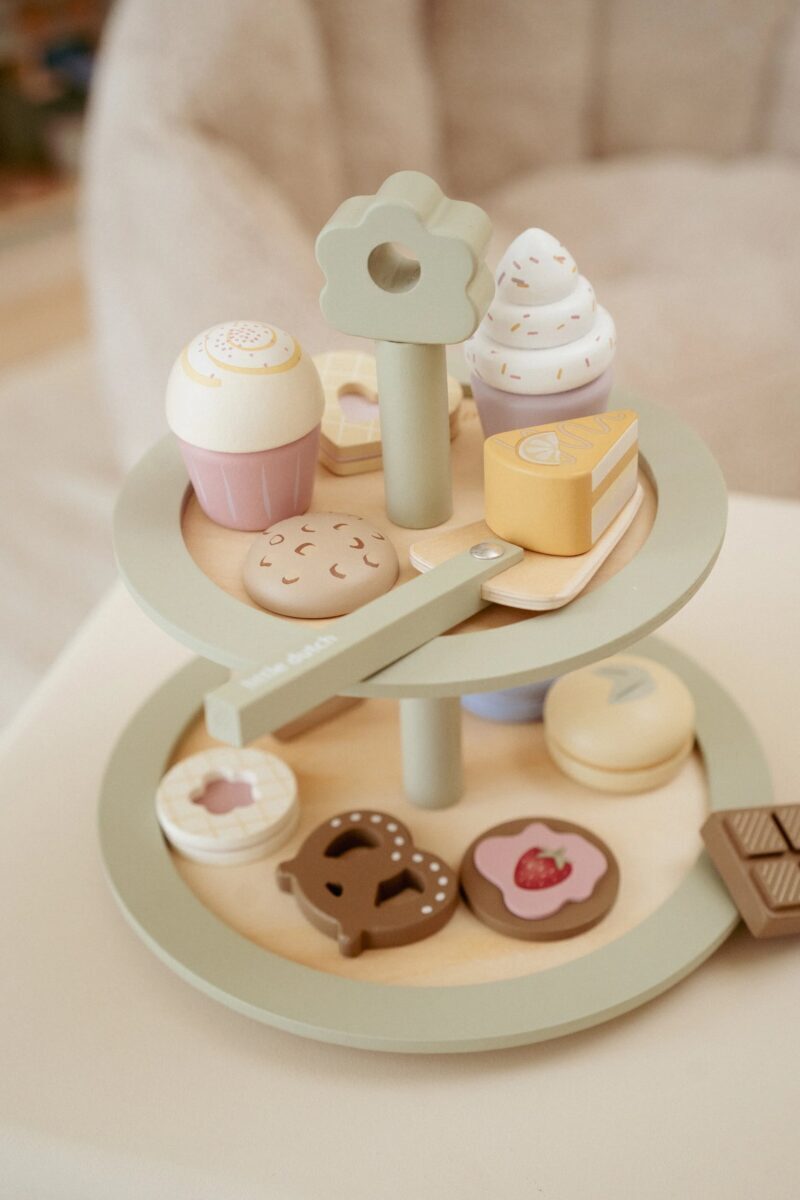 Little Dutch Cake Stand Set FSC