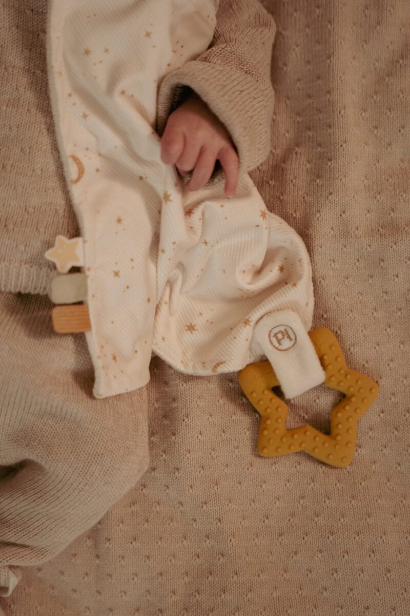 Little Dutch Cuddle Cloth with Teething Ring ´Newborn Naturals´ GRS