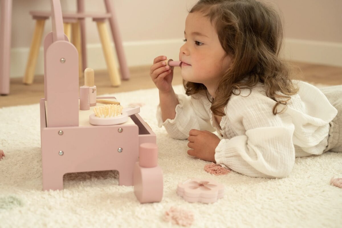 Little Dutch Dressing Table FSC