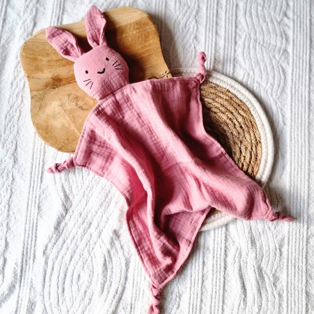 Muslin toy Rabbit - Old Pink