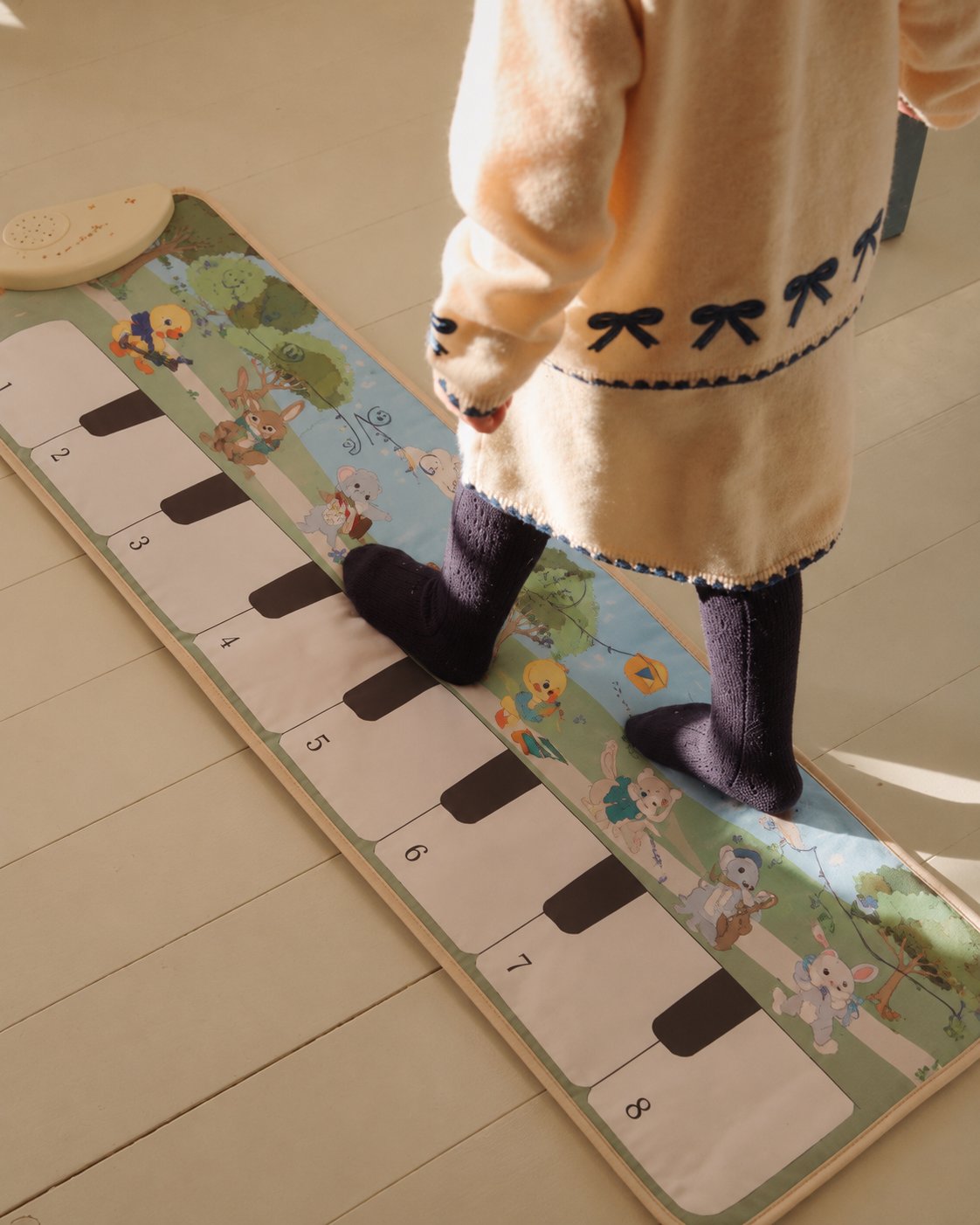 Konges Slojd -  Floor piano