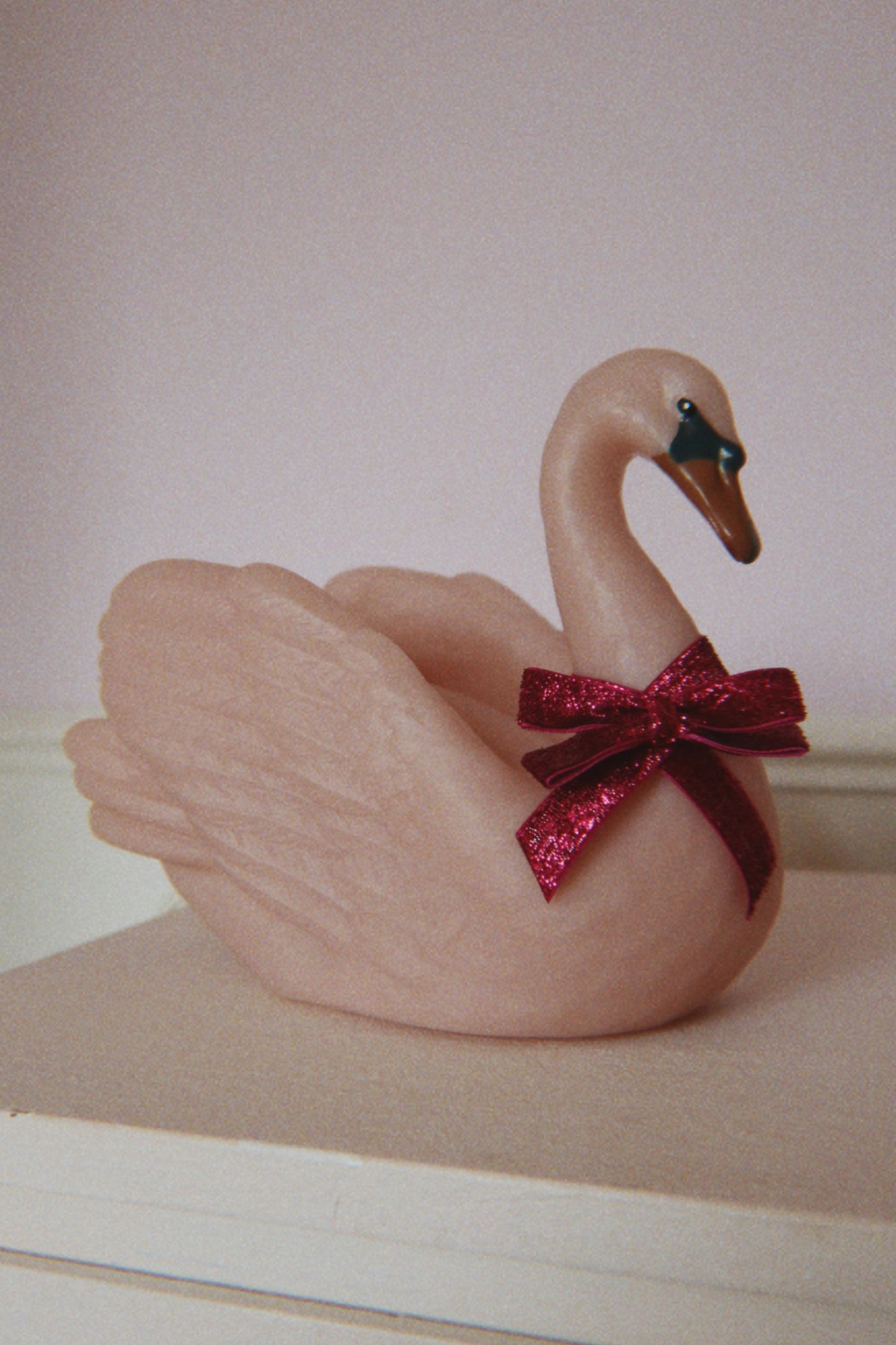 Konges Slojd SWAN LAMP Pink