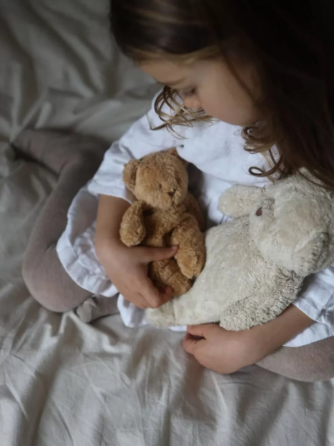 Moonie Sensory Little Teddy - Cappuccino