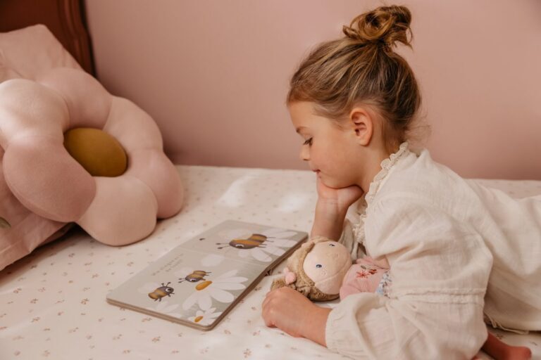 Little Dutch Cuddle Doll Rosa - 35cm