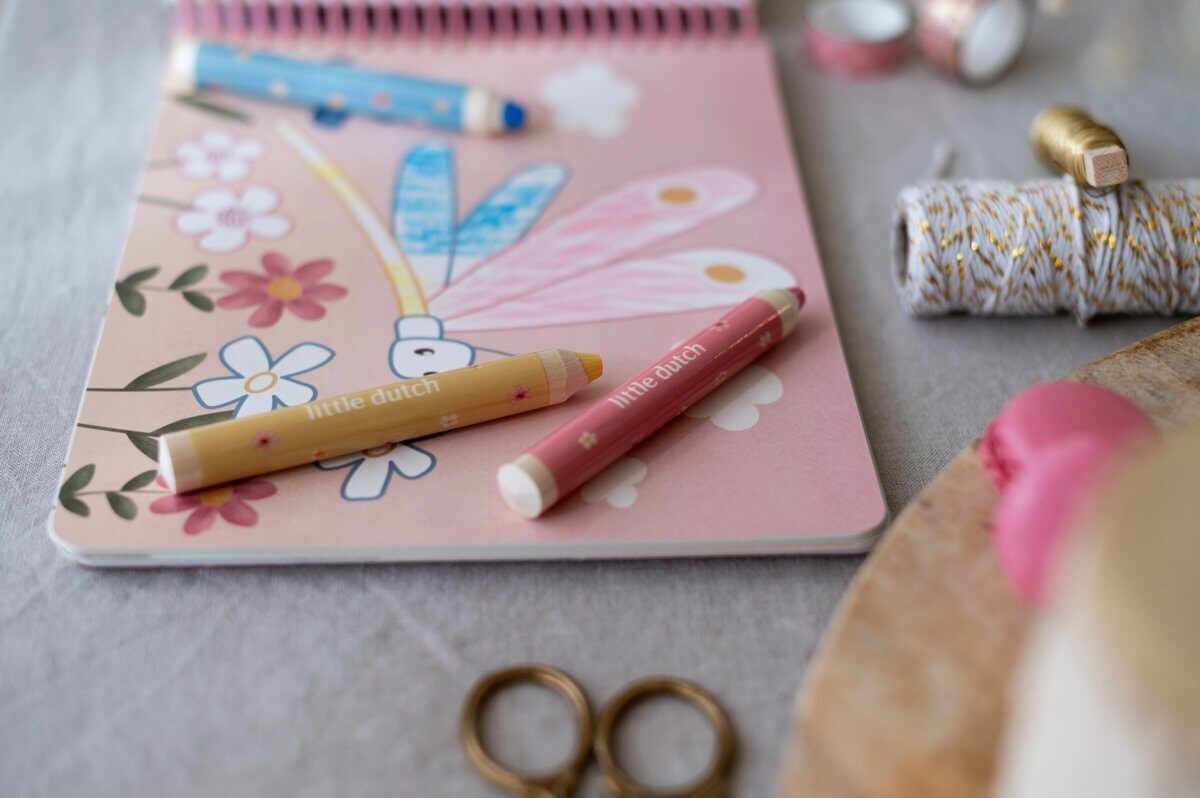 Little Dutch Colour Magic Book ´Rosa & Friends´