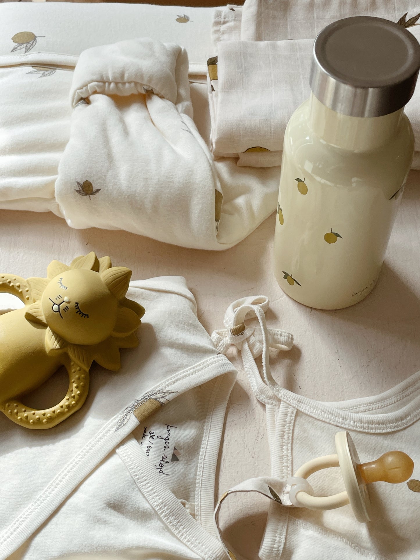 Konges Slojd THERMO BOTTLE - Lemon